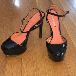 Via Spiga platform heel